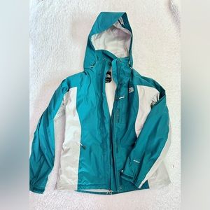 Women’s The North Face HyVent Jacket M Teal